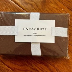Parachute NWT Euro Sham Percale in Raisin, one size